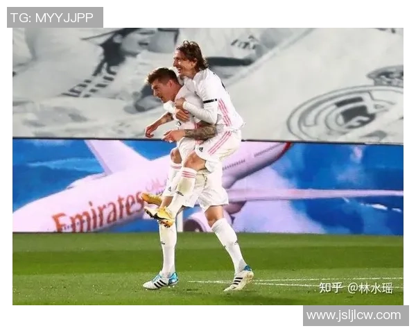 足球球星进球后的精彩舞蹈瞬间集锦展现他们的激情与个性